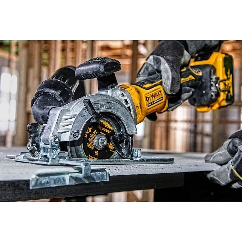 Акумулаторен безчетков, ръчен циркуляр, 18 V , ф115 мм, DeWalt DCS571NT
