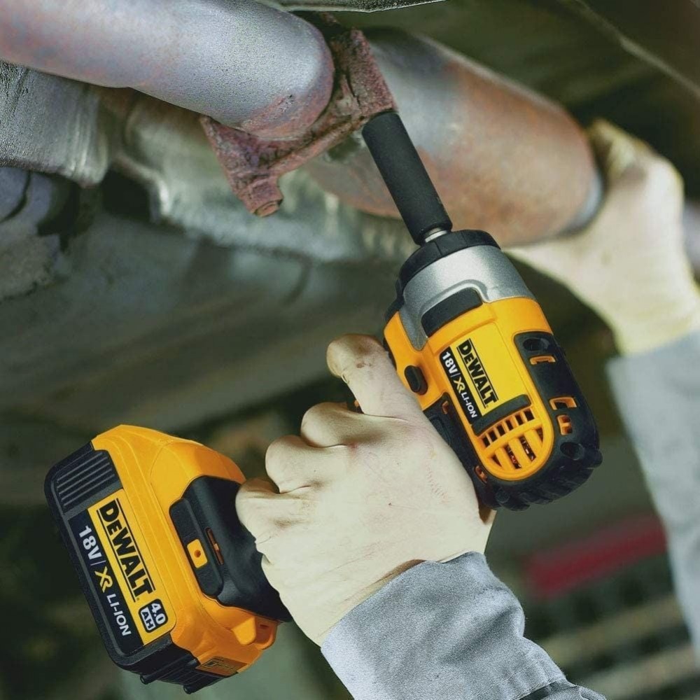 Акумулаторен безчетков винтоверт, 18V, XR Li-Ion, 205 Nm, DeWalt DCF887D2
