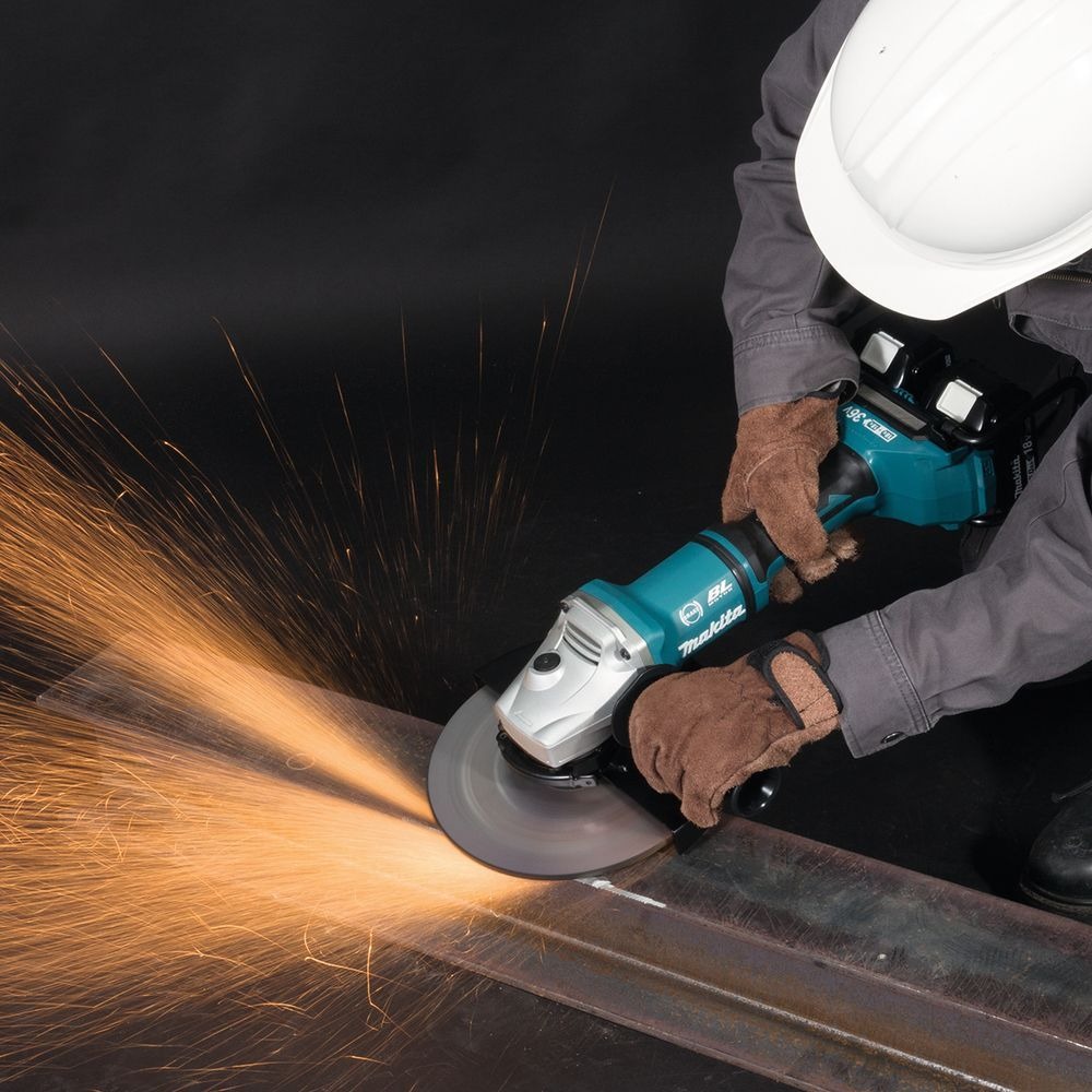 Акумулаторен ъглошлайф, безчетков 36V ф230, Makita DGA900Z