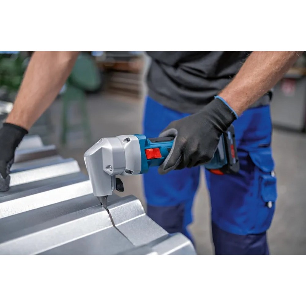 Акумулаторен нагер / нибер Bosch GNA 18V-16 Professional