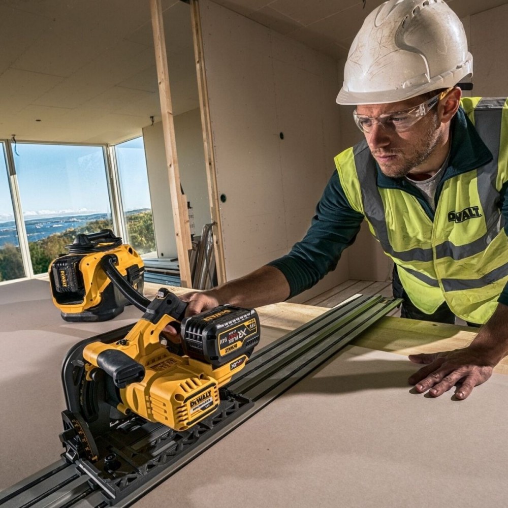 Акумулаторен потапящ се циркуляр, 54V/18 V, 165 мм, DeWalt DCS520T2R