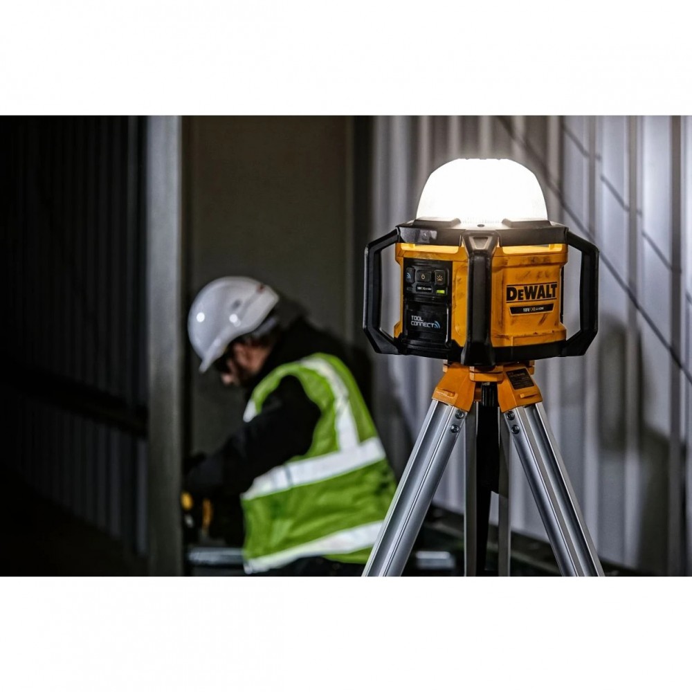 Акумулаторен прожектор 18V, 3000lm, IP54, DeWalt DCL074