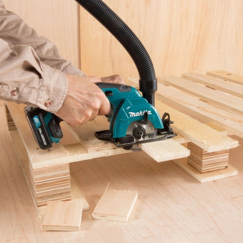 Акумулаторен ръчен циркуляр 10,8 V, 85 мм, Makita HS301DZ