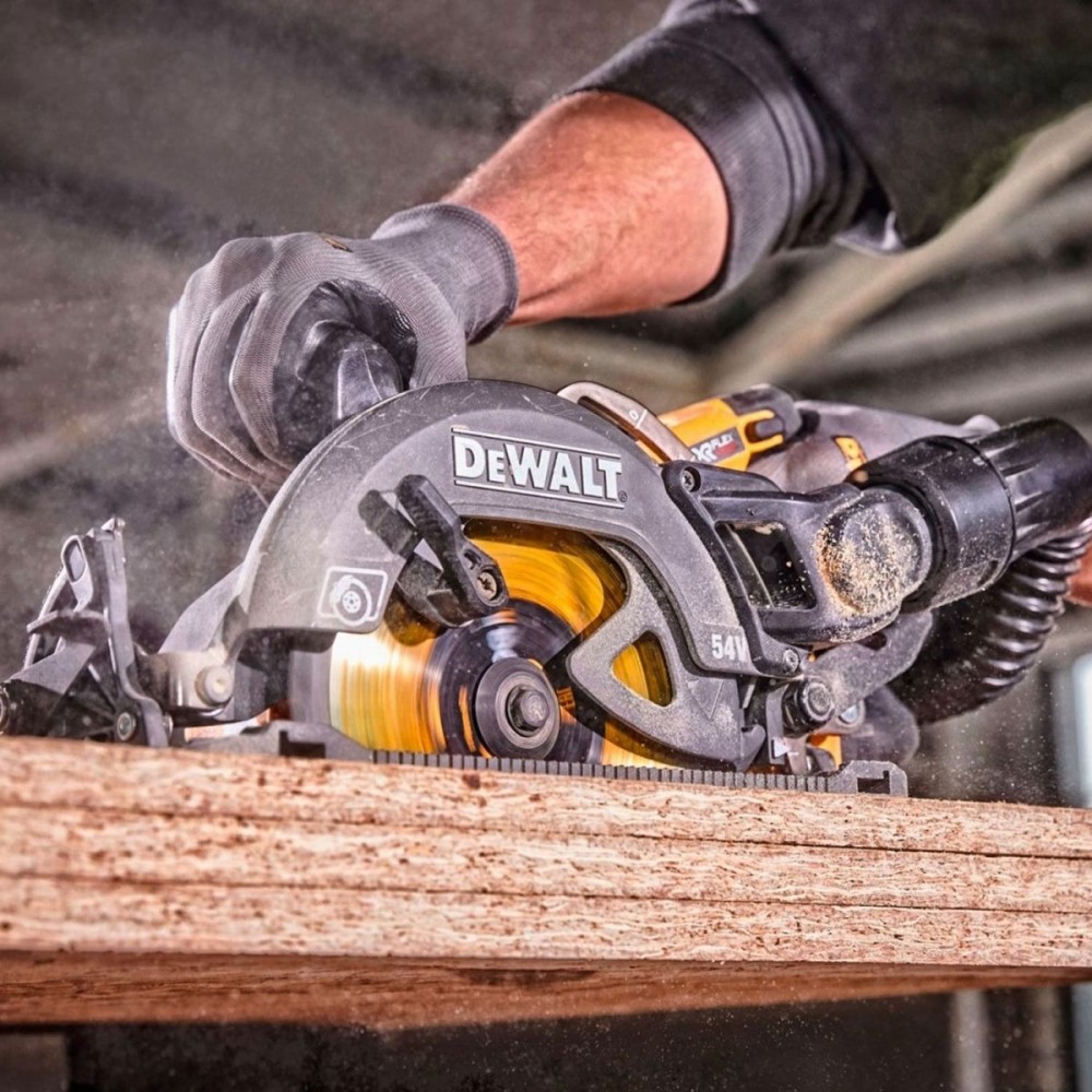 Акумулаторен ръчен циркуляр, 54 V, 190 мм, DeWalt DCS577N