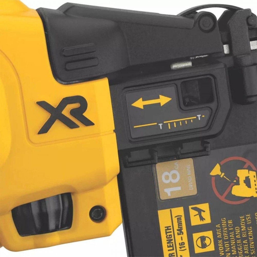 Акумулаторен такер за дърво 18 V, 15-54 мм, 18GA, DeWalt DCN680NT