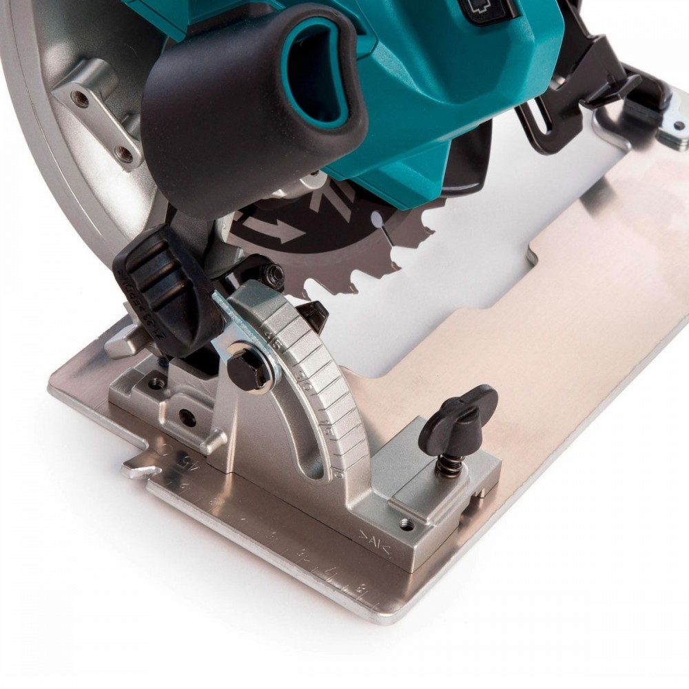 Акумулаторен циркуляр 18V, Makita DHS660Z