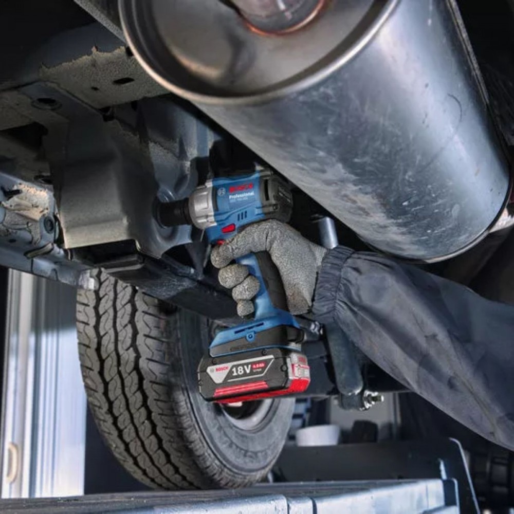 Акумулаторен ударен гайковерт, 350 Nm, ½“, 06019M5020, Bosch GDS 18V-350