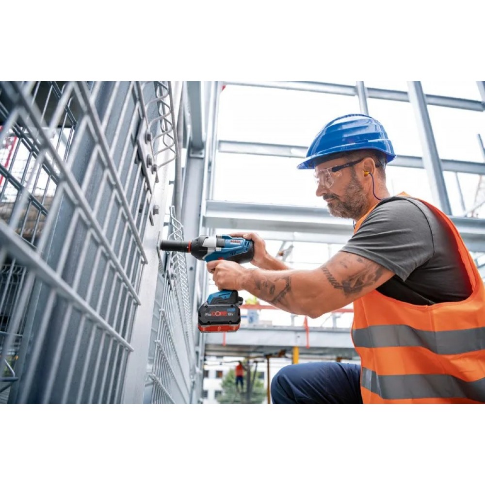 Акумулаторен ударен гайковерт + батерия procore 8.0Ah, Bosch GDS 18V-1050 H