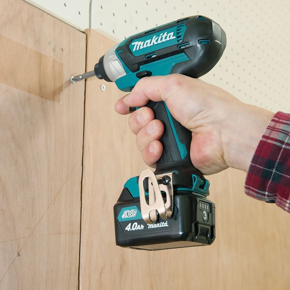 Акумулаторен ударен винтоверт 10.8V, Makita TD110DZ