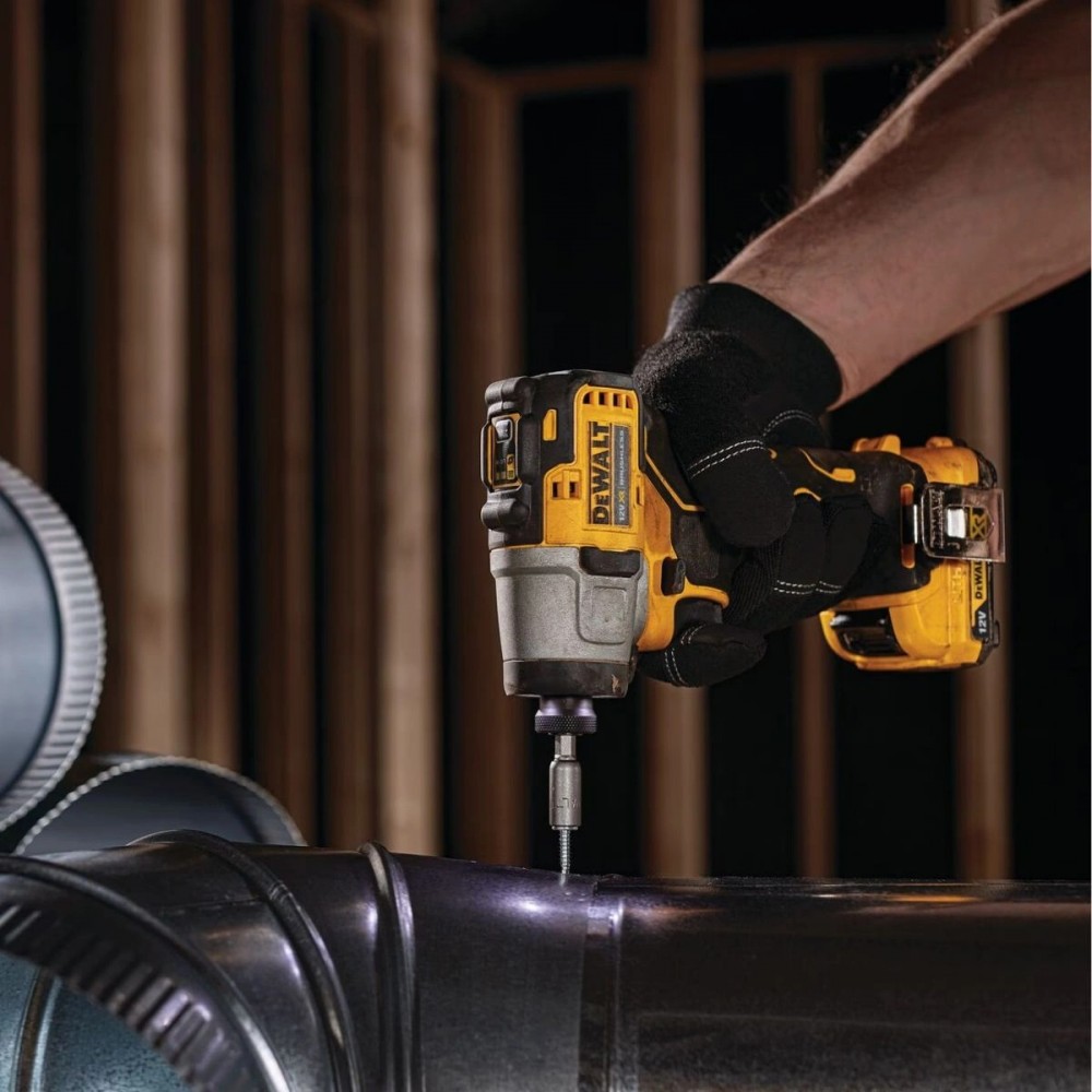 Акумулаторен ударен винтоверт 163 Nm, 12 V, DeWalt DCF801D2