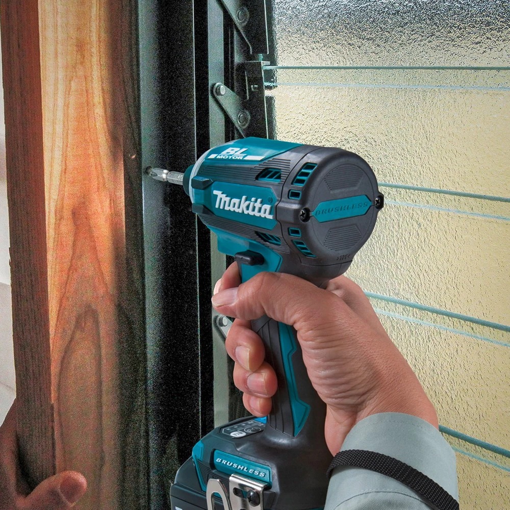 Акумулаторен ударен винтоверт 180Nm ,18V, безчетков, Makita DTD171Z