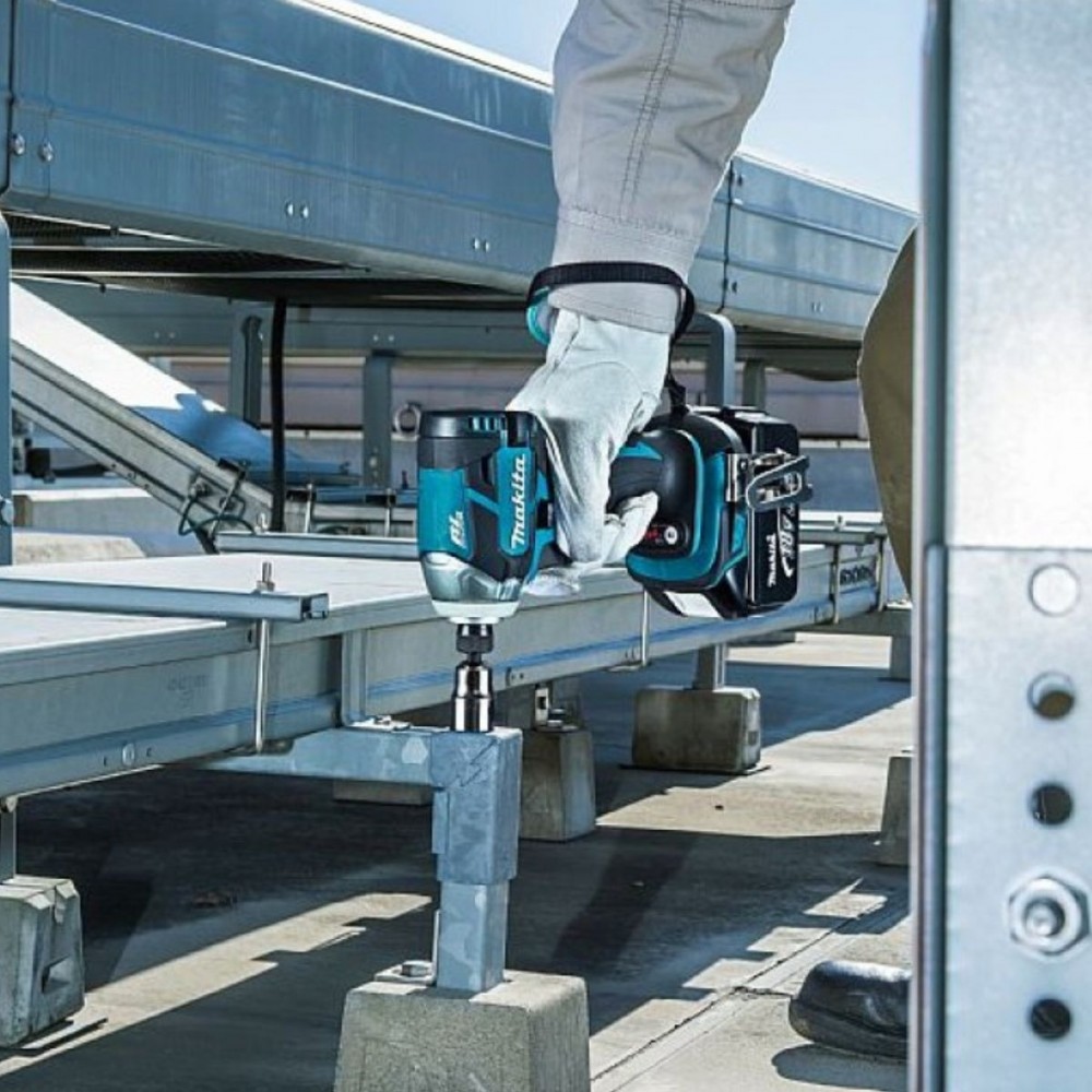 Акумулаторен ударен винтоверт 18V, Makita DTD148Z