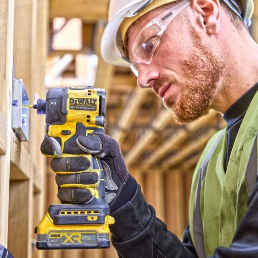 Акумулаторен ударен винтоверт 56 Nm, 18 V, DeWalt DCF870NT