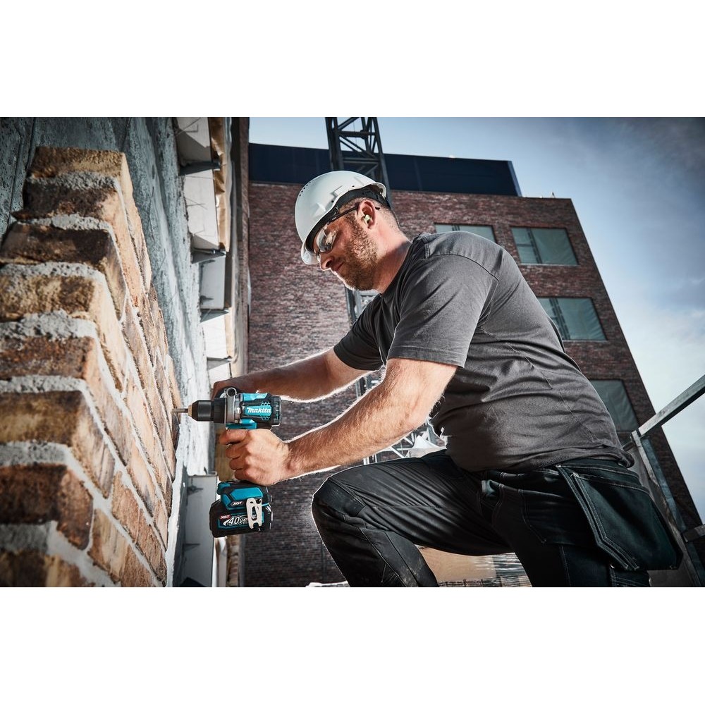 Акумулаторен ударен винтоверт, безчетков 40V, 140Nm, Makita HP001GZ