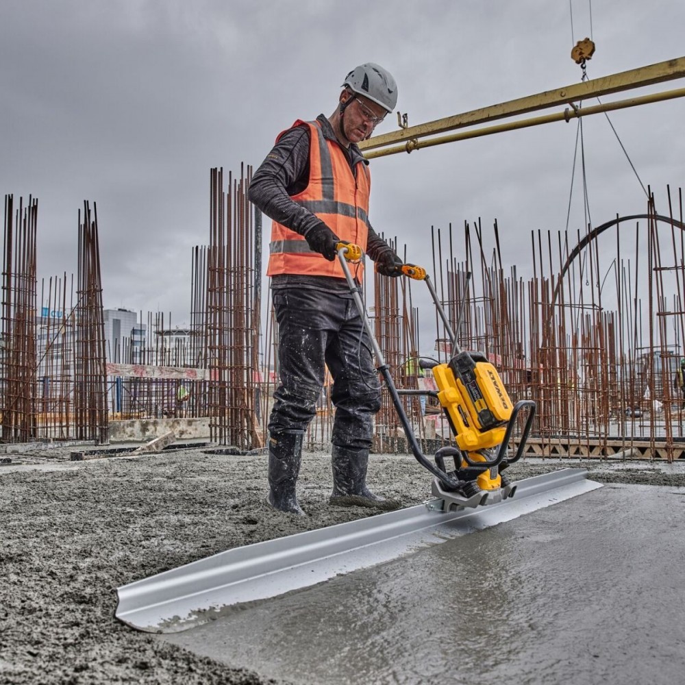 Акумулаторен вибромастар 5 м, DeWalt DCPS330N