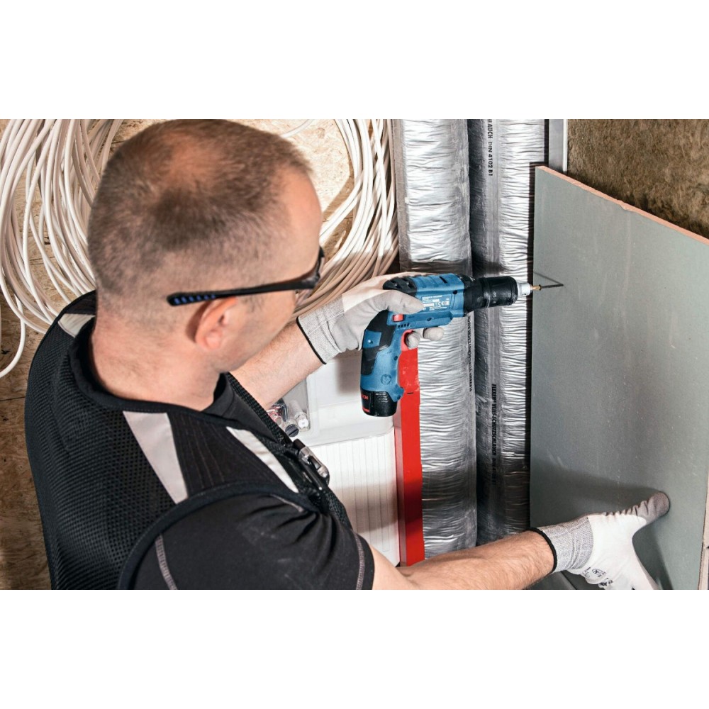Акумулаторен винтоверт 12V, Bosch GTB 12V-11 Professional Solo