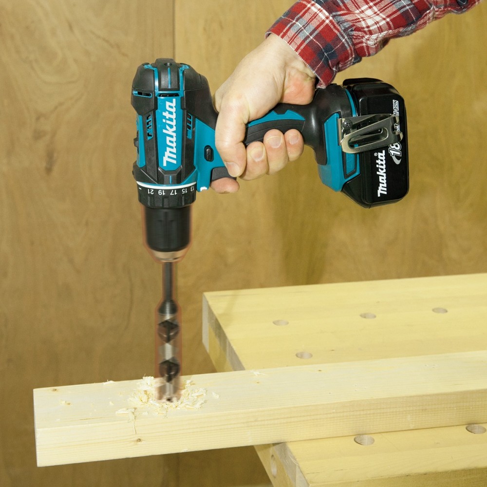 Акумулаторен винтоверт-бормашина 18V, 62Nm, Makita DDF482Z