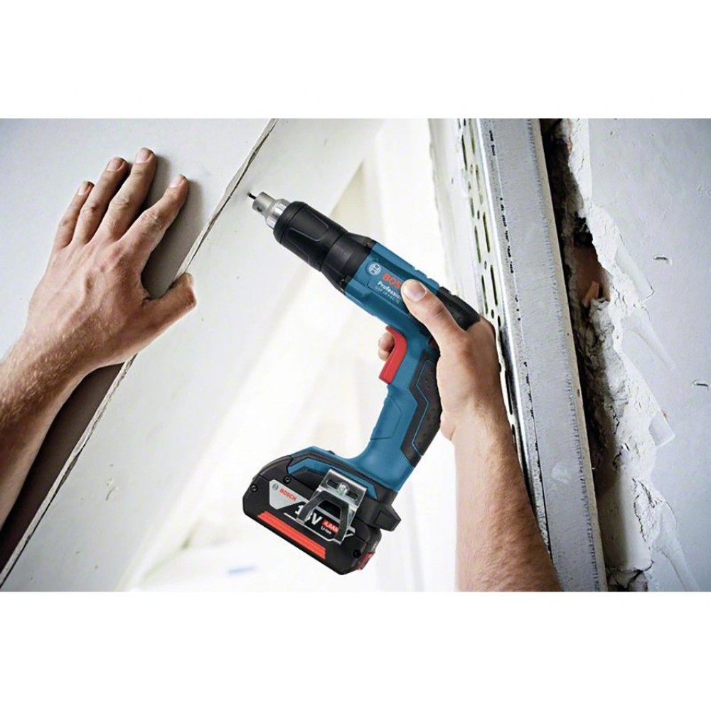 Акумулаторен винтоверт за сухо строителство + ПОДАРЪК Батерия 5.0Ah, Bosch GSR 18V-EC TE
