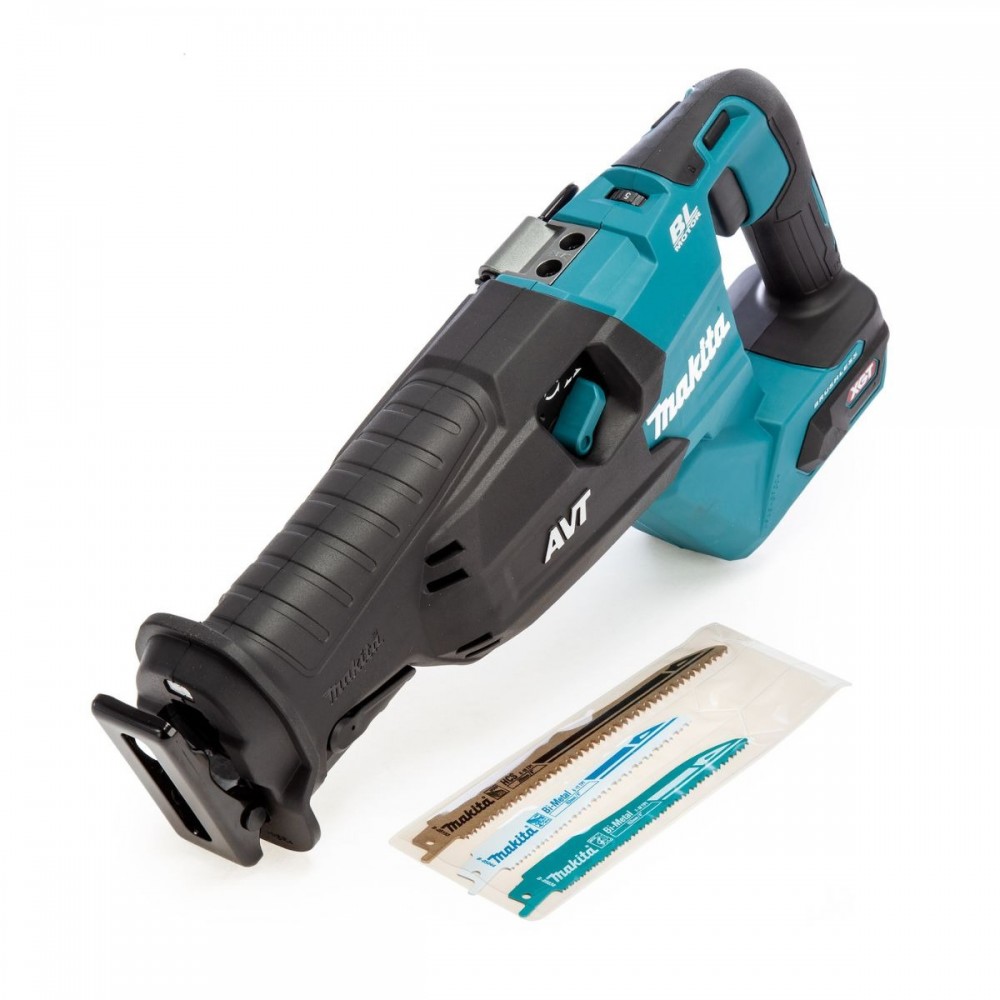 Акумулаторна ножовка Makita JR002GM201