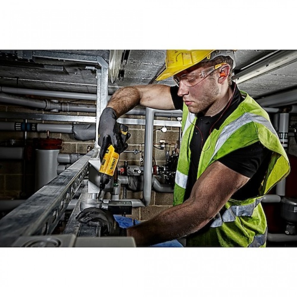 Акумулаторна отвертка с жироскоп, 7.2V, DeWalt DCF682G1