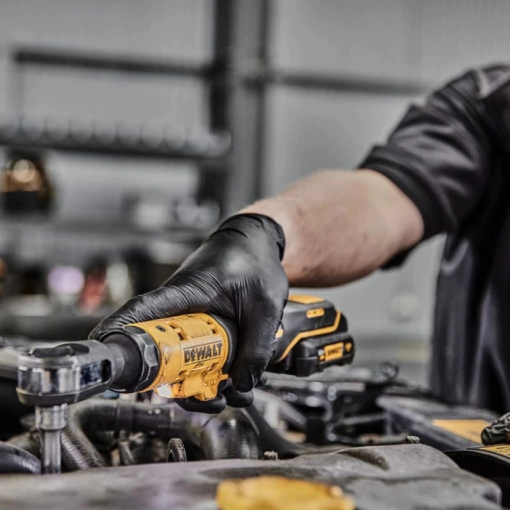 Акумулаторна тресчотка 12 V, 75 Nm, 1/4″, 3/8″, DeWalt DCF500L2G