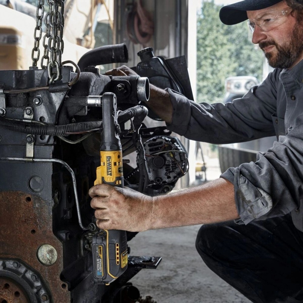 Акумулаторна тресчотка 18 V, 102 Nm, 3/8″, 1/2 '', DeWalt DCF510N