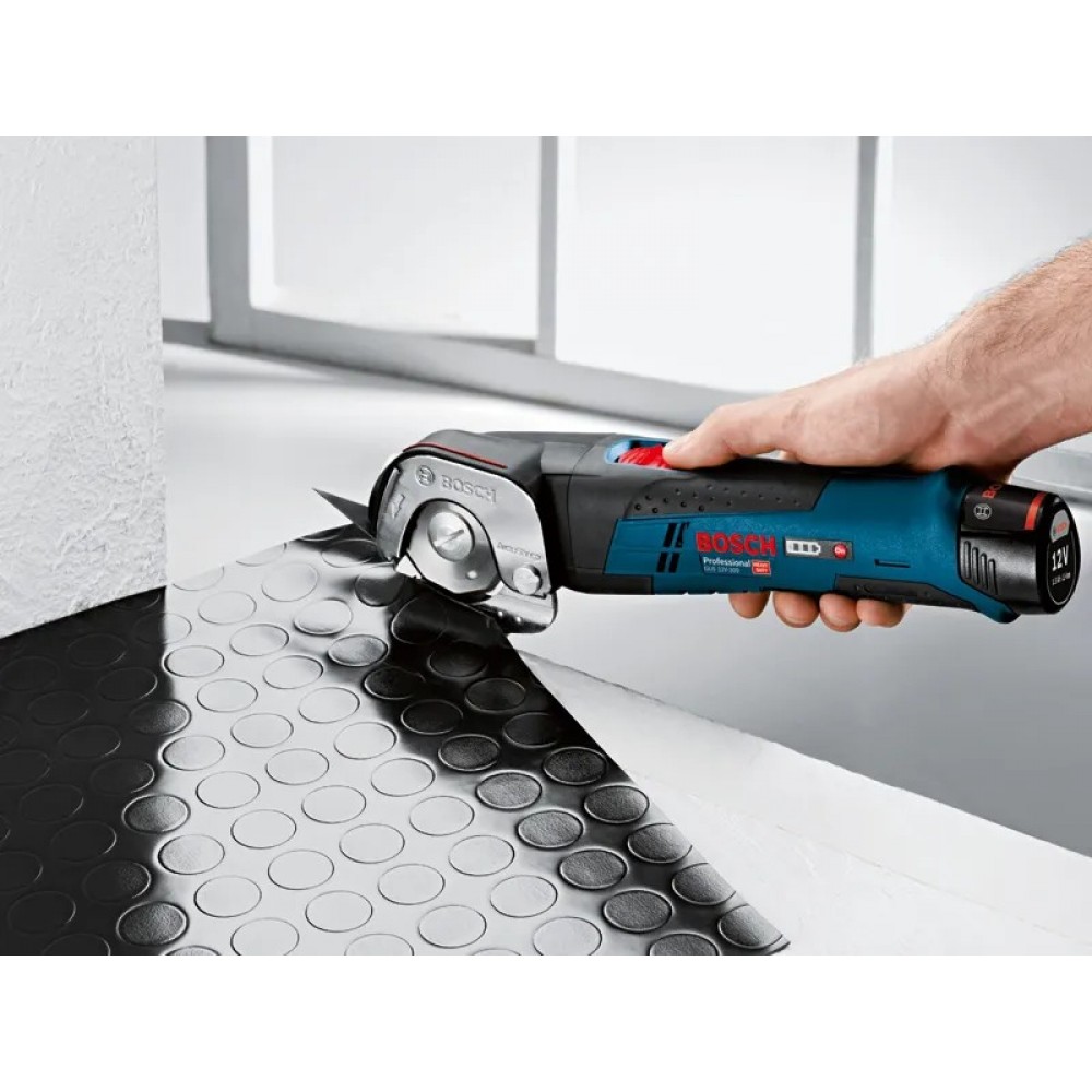 Акумулаторна универсална ножица 12V 06019B2901, Bosch GUS 12V-300 Solo