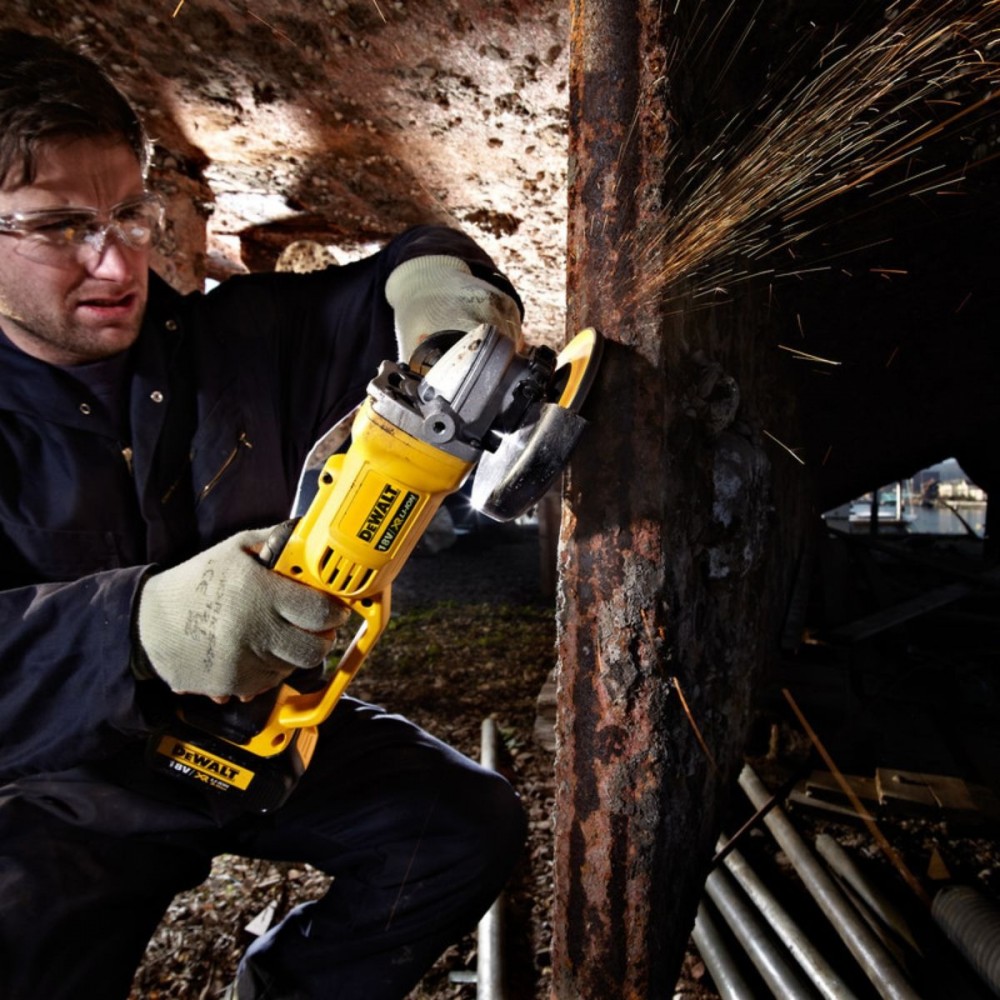 Ъглошлайф акумулааторен ф 125 мм 18 V, DeWalt DCG412N