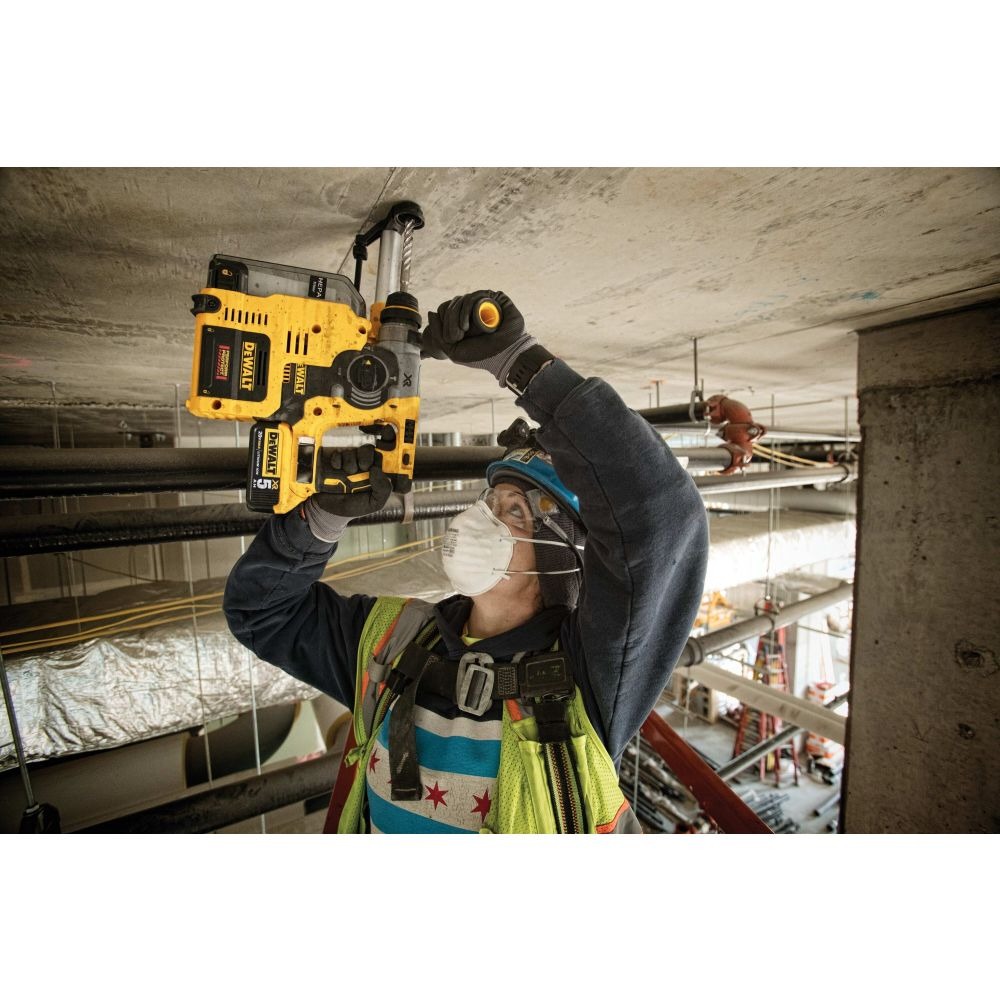 Комплект акумулаторни, безчеткови машини 18V, DeWalt DCK305P2T