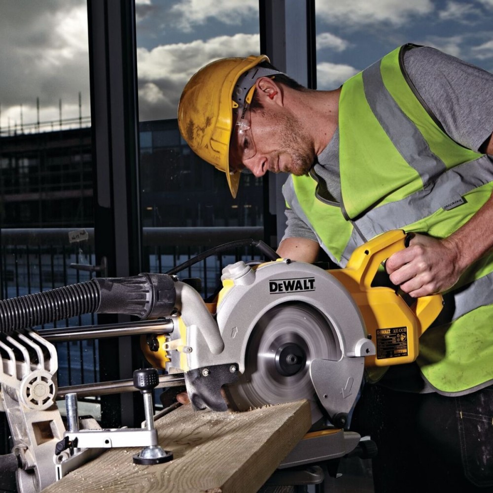 Настолен циркуляр с герунг, 1850 W, DeWalt DWS778