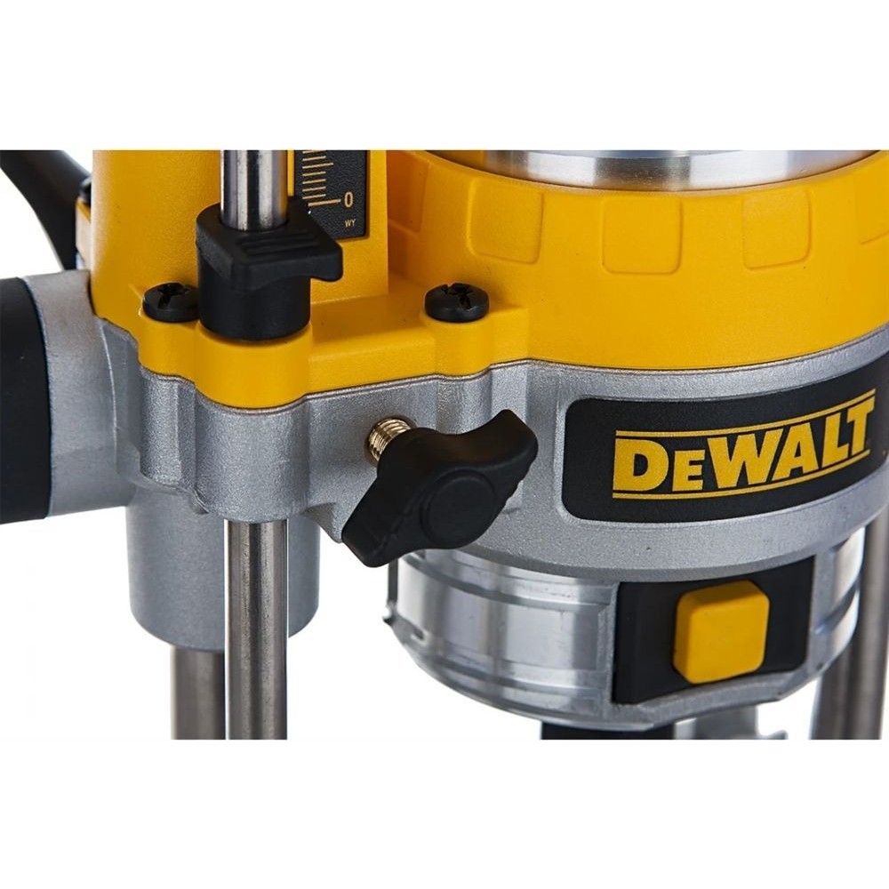 Оберфреза комбинирана DeWalt D26204K