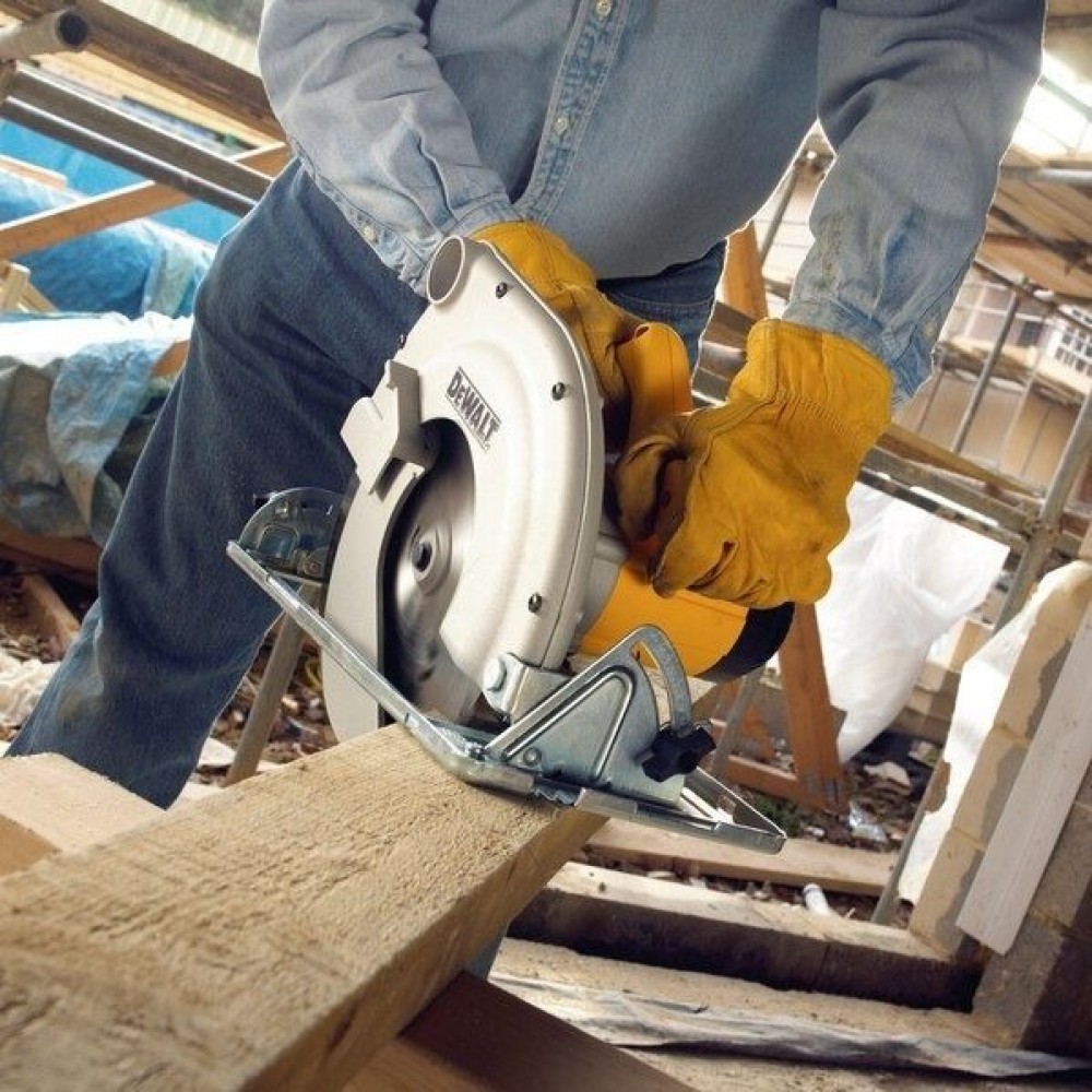 Ръчен циркуляр 86 мм, 1750 W , Ø 235 мм, DeWalt D23700