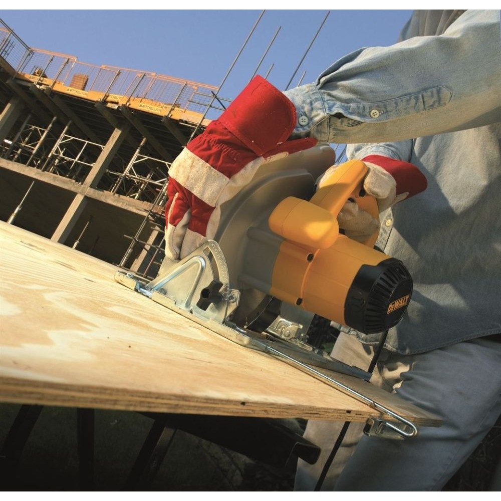 Ръчен циркуляр 86 мм, 1750 W , Ø 235 мм, DeWalt D23700