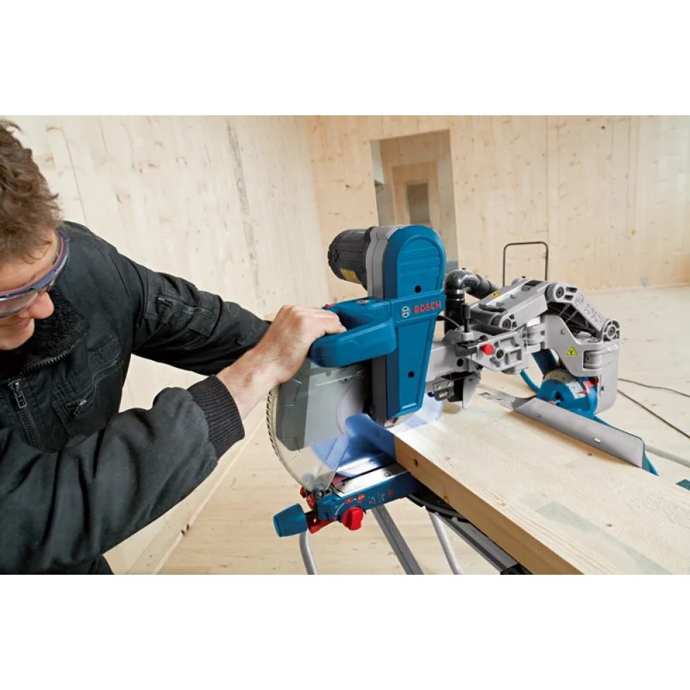 Потапящ циркуляр 2000W, 305 mm Professional Bosch GCM 12 GDL
