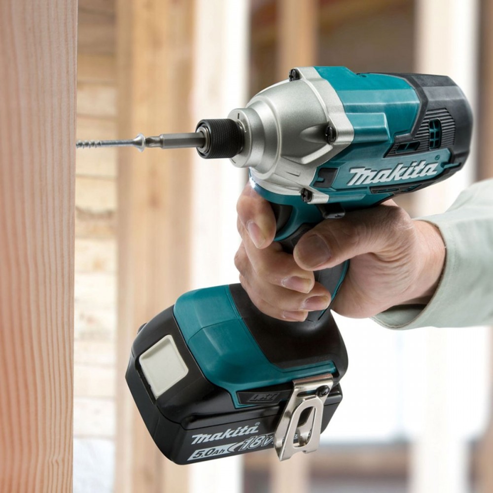 Ударен акумулаторен винтоверт 18 V, 155 Nm, Makita DTD156Z