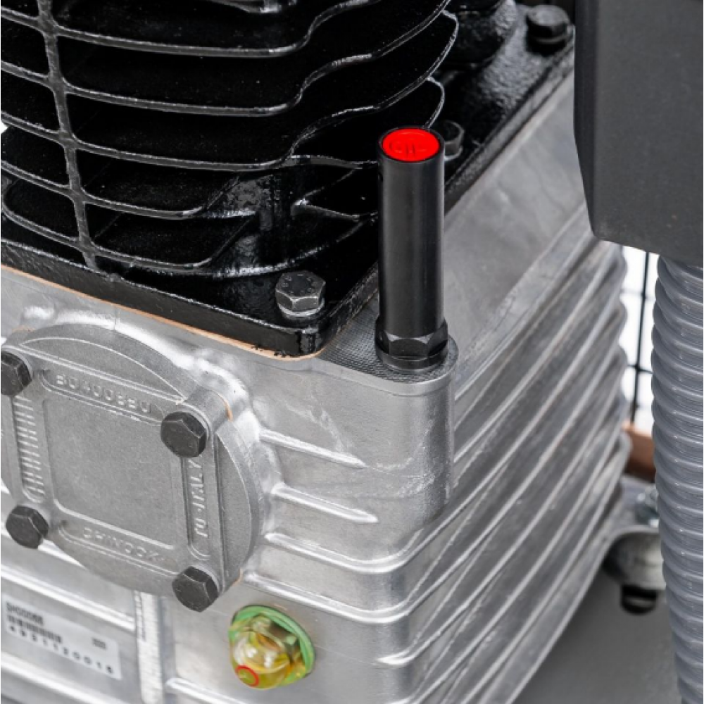 Двубутален компресор HK 700-150 Pro 11 bar 5.5 HP/4 kW 400V 530 л./мин. 150 литра 360643