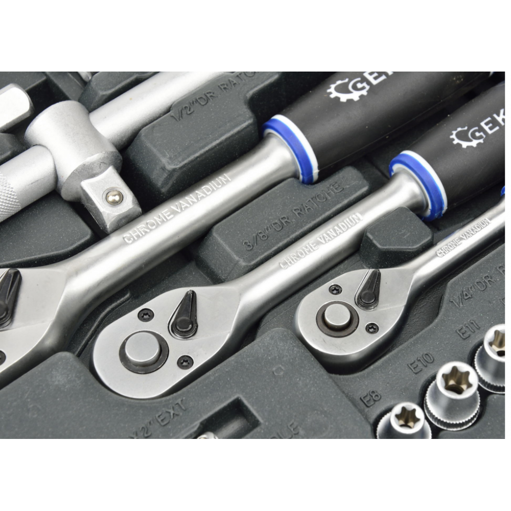 Комплект ключове за работилница 138 части CRV GEKO G10155