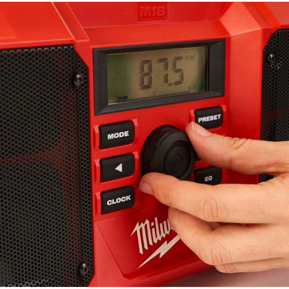 Акумулаторно радио 230V, USB, 18 V - M18JSR-0