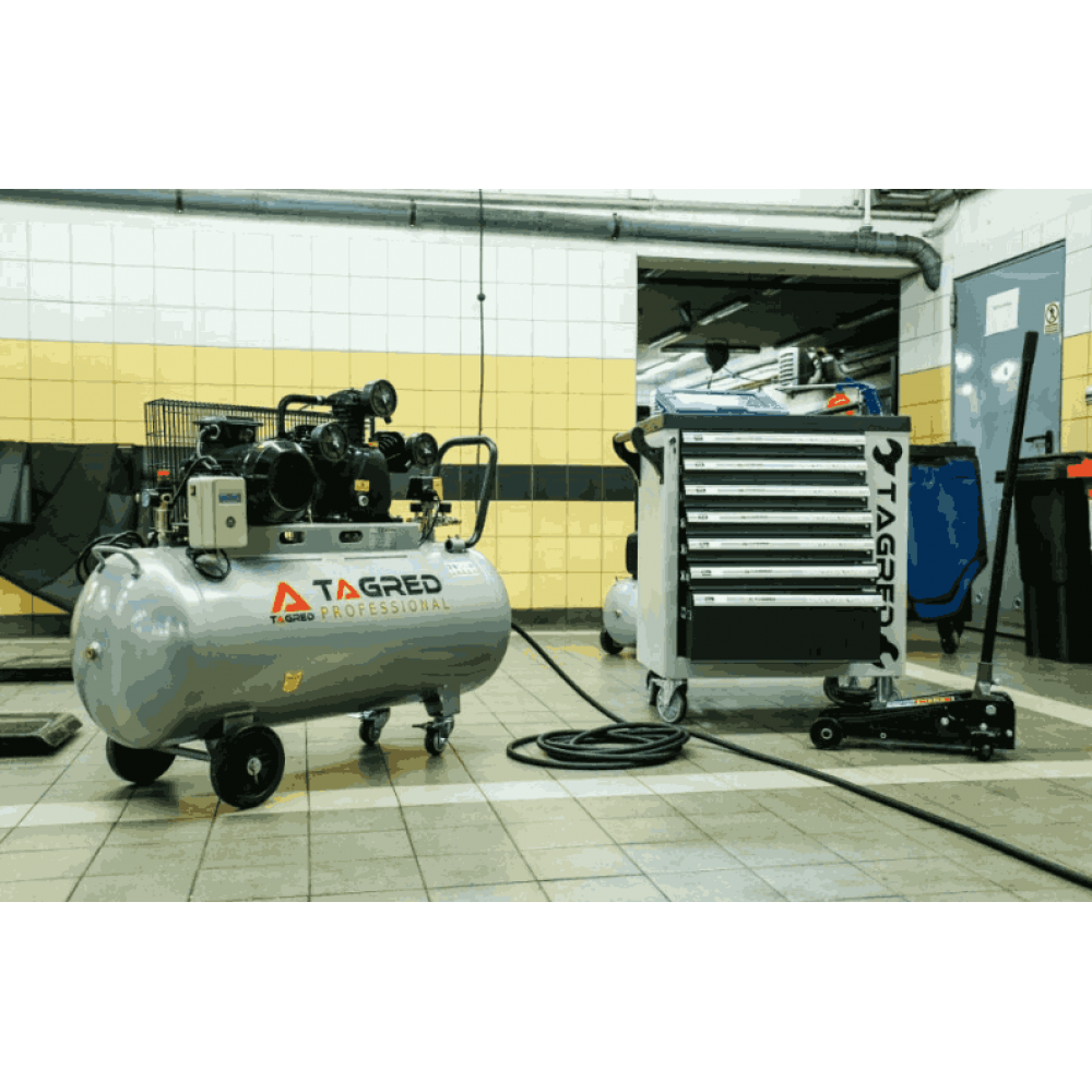 Маслен компресор за въздух 300 литра 400V трифазен - TA311B