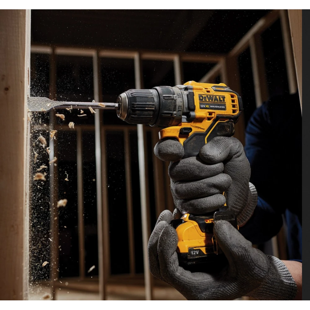 К-кт акумулаторен гайковерт / винтоверт Dewalt DCK2110L2T