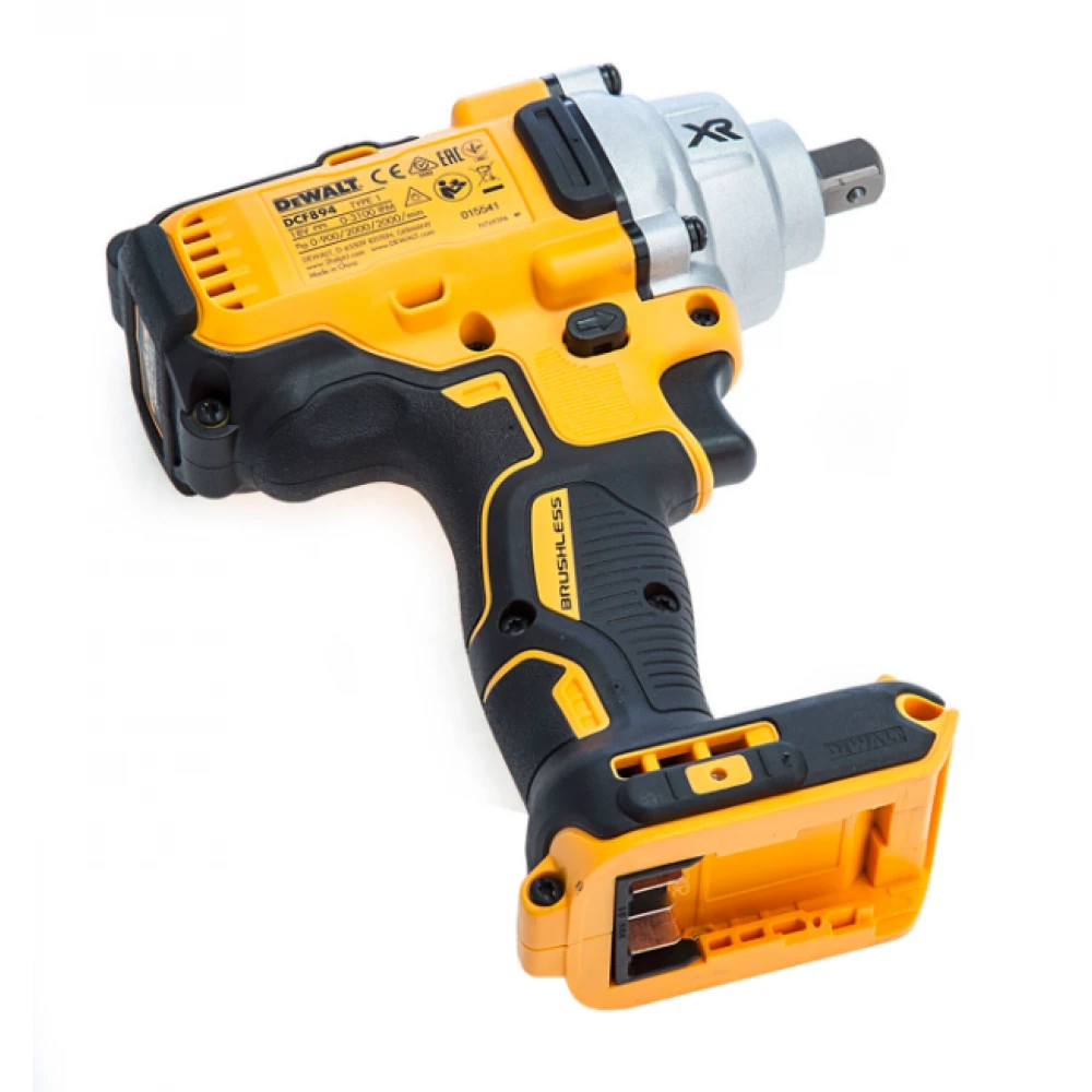 Акумулаторен ударен гайковерт 450Nm DeWALT DCF894N