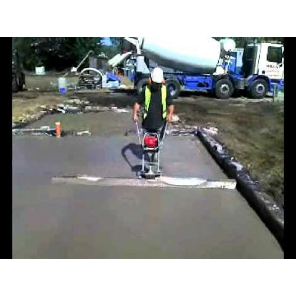 Вибромастар / Вибродъска за бетон 2 метра, 1.6 kW KD175