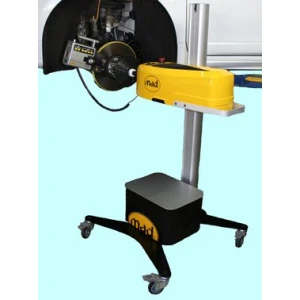 Машина за струговане на спирачни дискове MAD DA2002