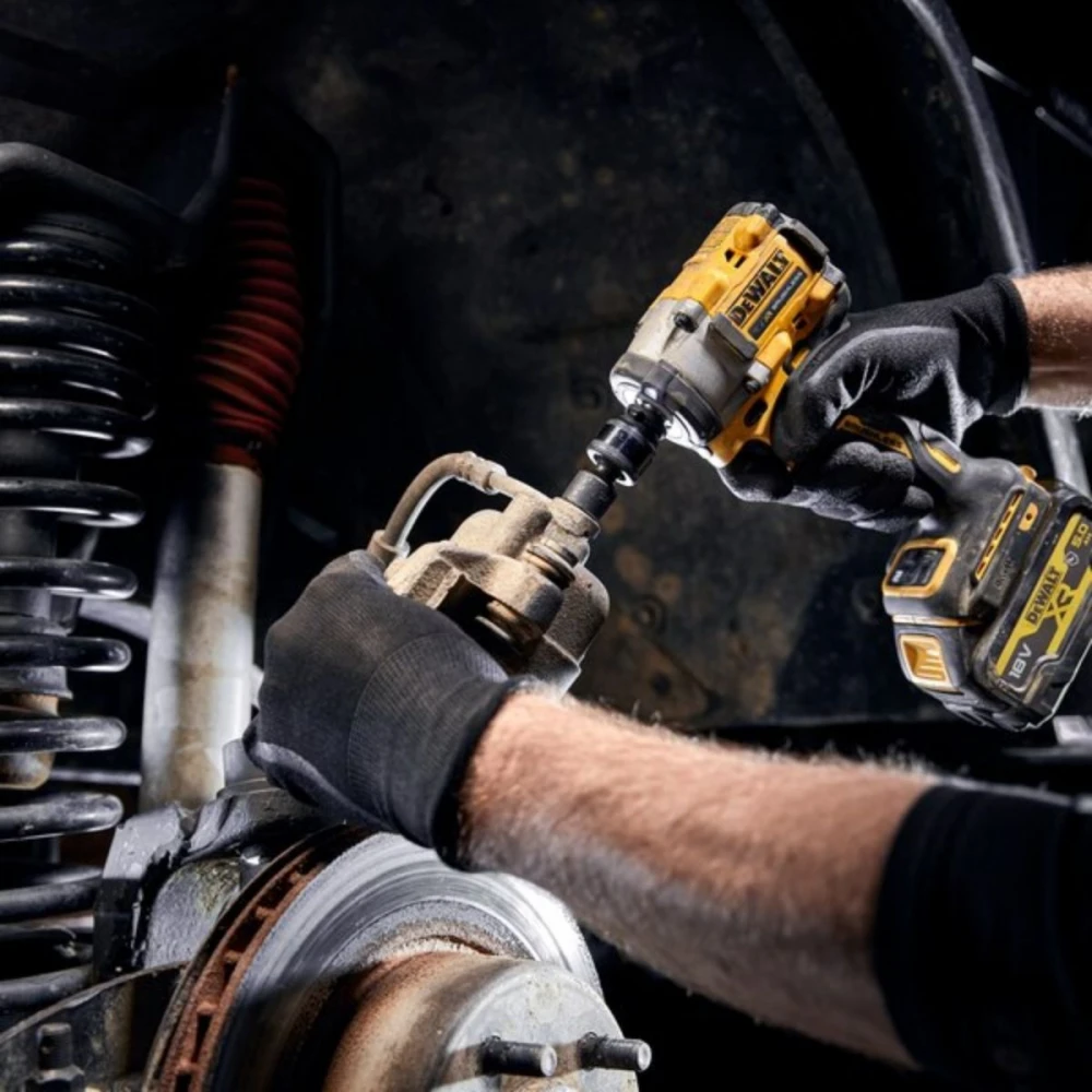 Акумулаторен гайковерт 18V, 406 Nm, 1/2″, DeWalt DCF921P2G