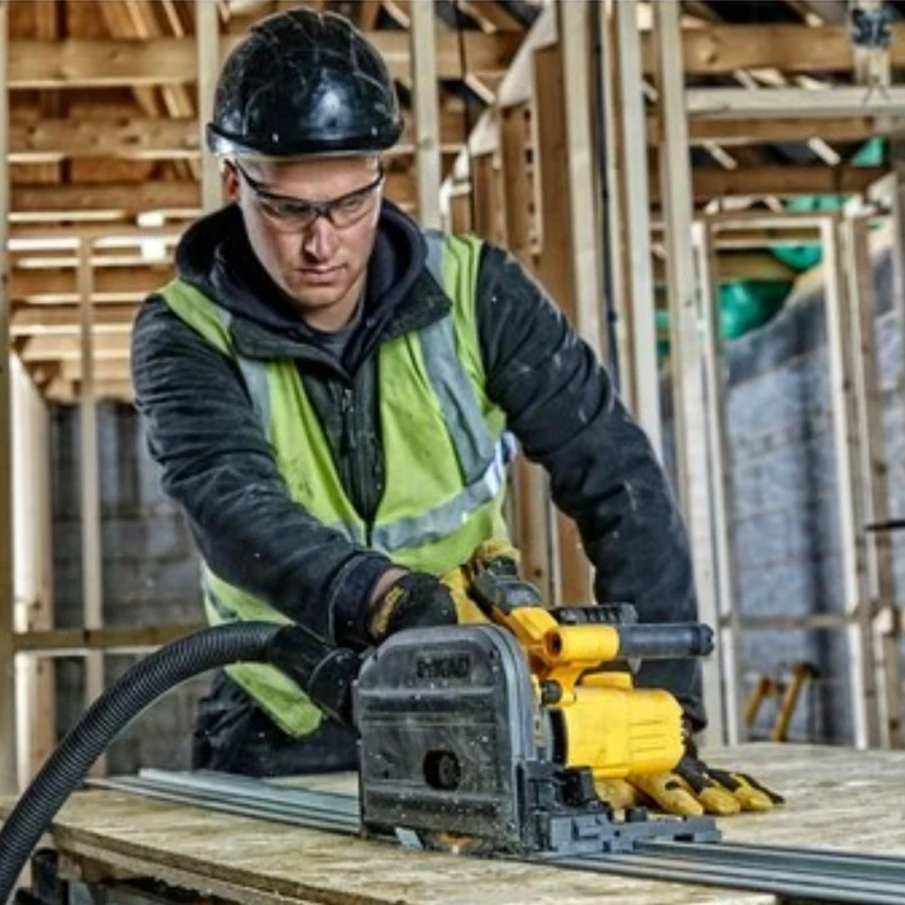 Акумулаторен потапящ се циркуляр XR Flexvolt 54V, 165 мм, DeWalt DCS520NT