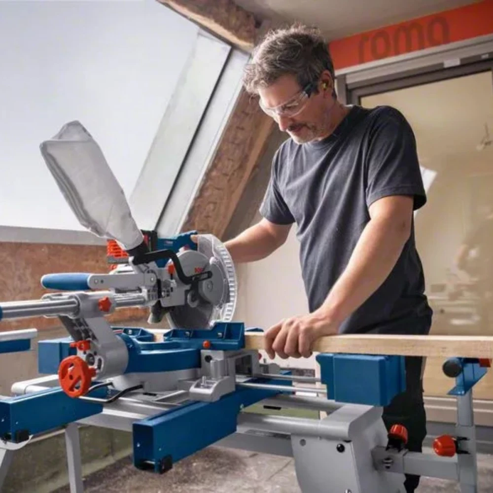 Акумулаторен потапящ циркуляр 18 V, 216 мм, Bosch GCM 18V-216 D Professional