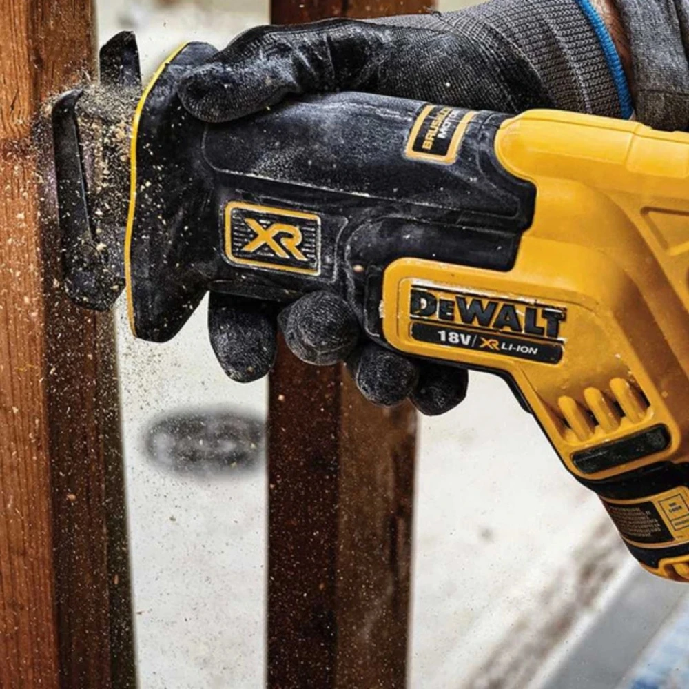 Акумулаторен саблен трион 18 V, 28.6 мм, DeWalt DCS367H2T