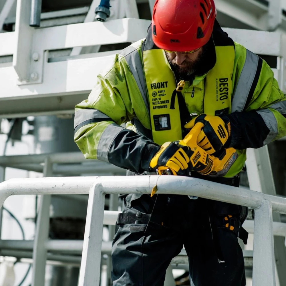 Акумулаторен саблен трион 18 V, 28.6 мм, DeWalt DCS367H2T