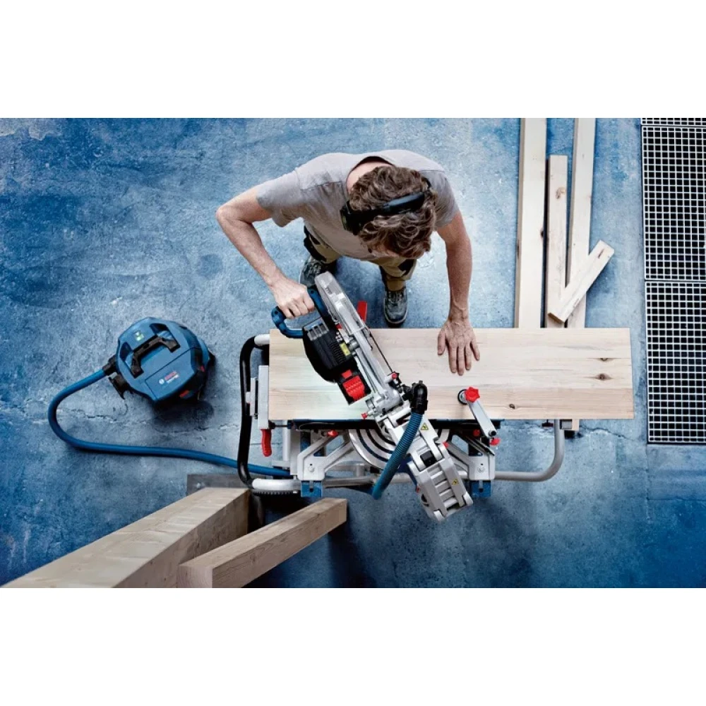 Акумулаторен циркуляр, 0601B43000, Bosch BITURBO GCM 18V-305 GDC SOLO