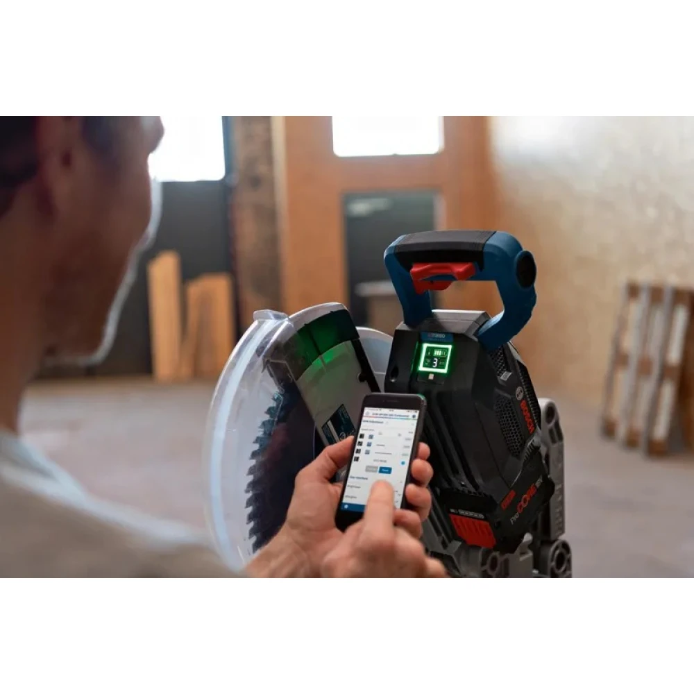 Акумулаторен циркуляр, 0601B43000, Bosch BITURBO GCM 18V-305 GDC SOLO